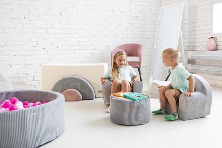 Fotelik pikowany dla dzieci do zabawy do domu, ogrodu - kolor szary - zdjęcie 5