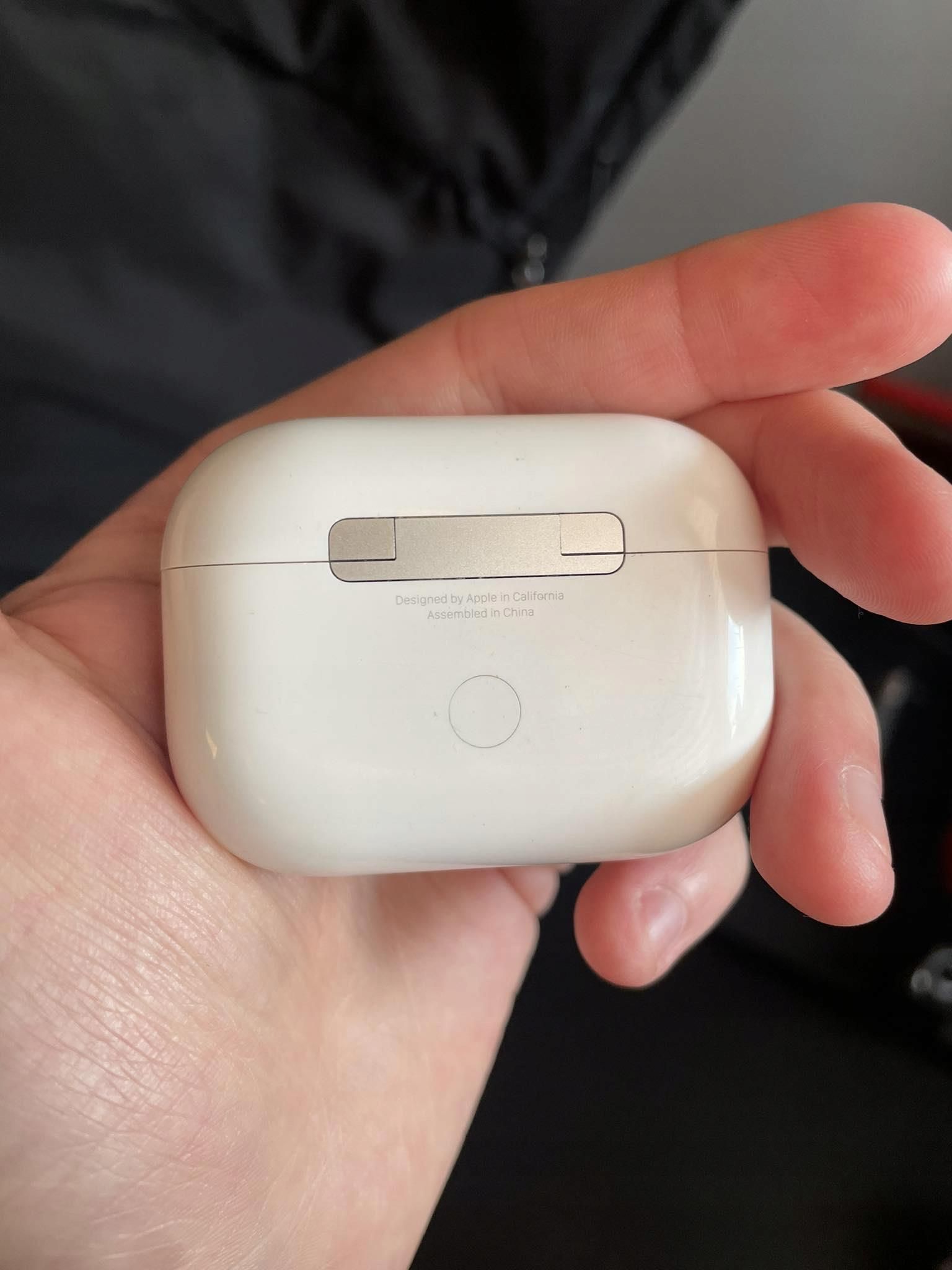 Apple Oryginalne Etui ładujące Airpods Pro 2 Generacji Lightning