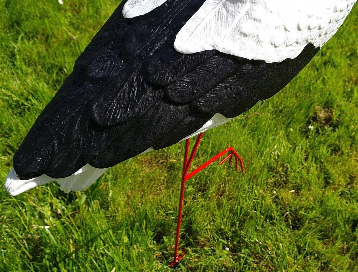 Grande Cicogna Da Giardino H: 88 Cm – Decorazione Dipinta A Mano In Poliuretano Con Gambe In Metallo