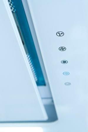 фото Витяжка вбудована Berg Maestro 80 White (MAEOPPODWH8025)