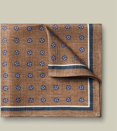 Charles Tyrwhitt Silk Linen Medallion Pocket Square — Camel Wzorzysta poszetka premium do marynarki Poszetki