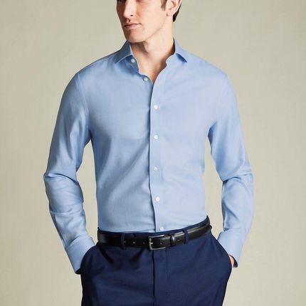 Charles Tyrwhitt Spread Collar Non-Iron Herringbone Shirt — Sky Blue - Slim fit | 41 | 89 Formalna koszula non-iron z otwartym kołnierzykiem Formalne