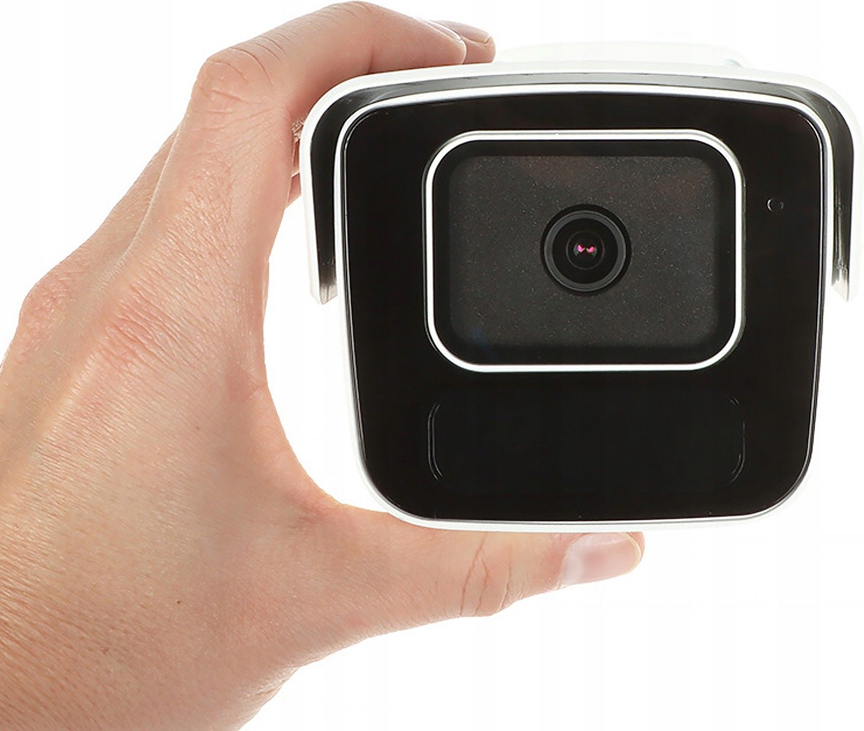 фото IP-камера відеоспостереження Uniview IPC2B15SS-ADF28K-I1 2
