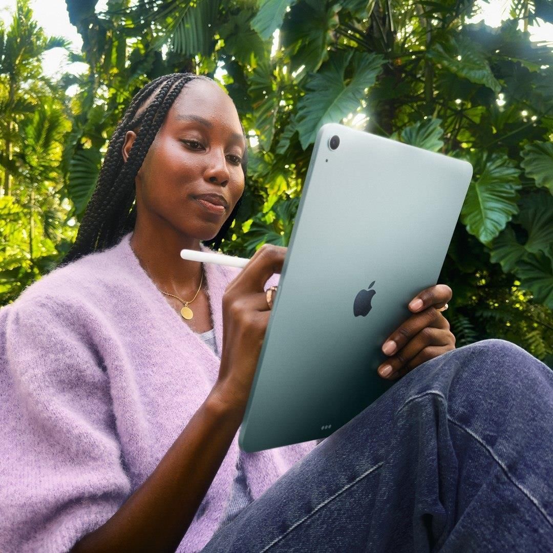 iPad Air 126GB スターライト 13インチiPad Air（M2）Wi-Fi 128GB - スターライト [整備済製品