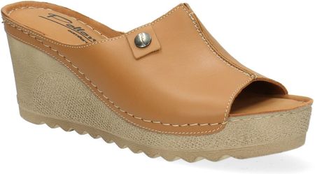 Skórzane klapki damskie na koturnie Pollonus rudy lico 5-0937-042