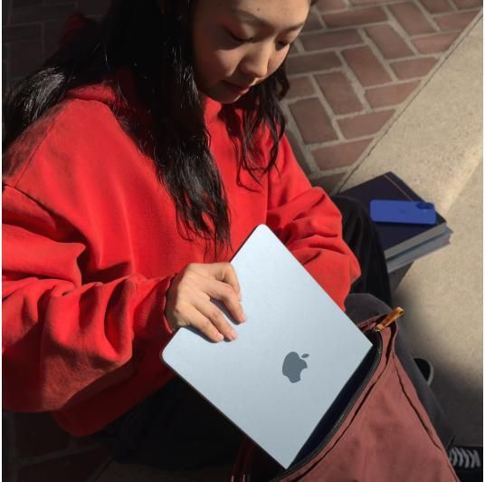 美品 2025 081648 MacBook Air マックブックエア32512 Laptop Apple MacBook Air 2025 13,6/M4/16GB/512GB/macOS