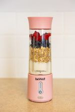Blender kielichowy bezprzewodowy ręczny pudrowy róż