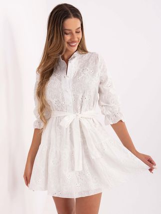 Biała haftowana sukienka z falbaną