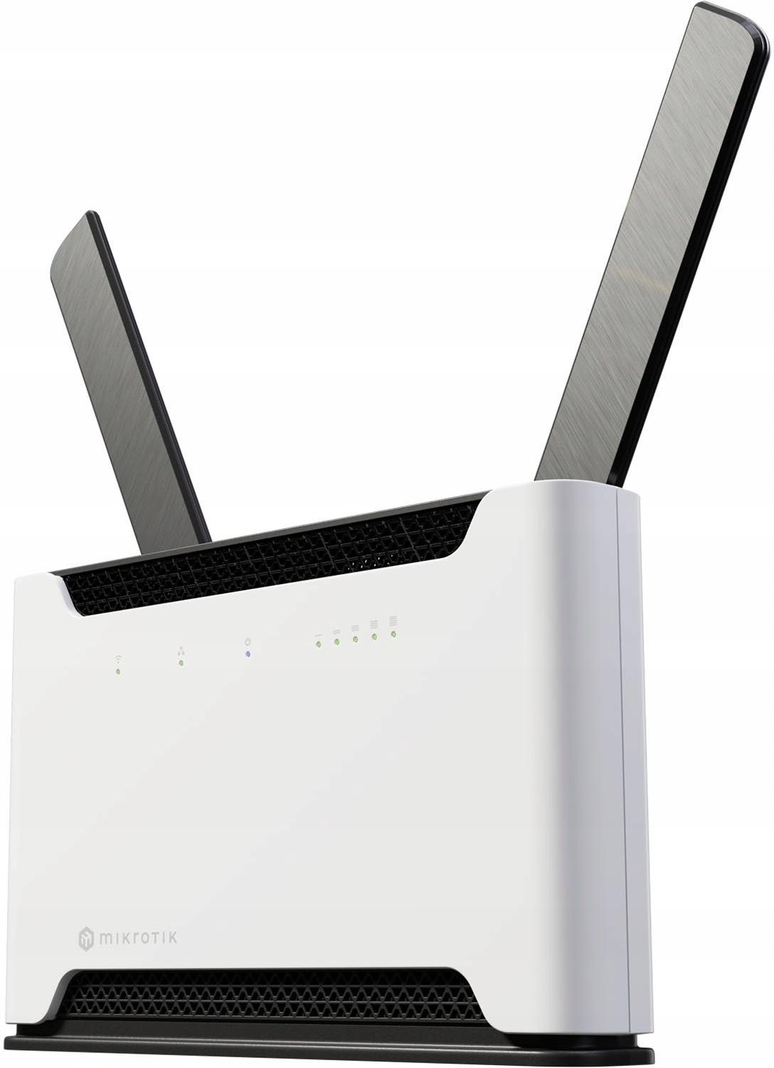 фото Бездротовий маршрутизатор MikroTik Chateau 5G R17 ax (S53UG+5HaxD2HaxD-TC&RG650E-EU) 2