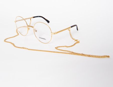 CHANEL（okima） BNIB Authentic CHANEL Large White Enamel CC Logo Gold Tone