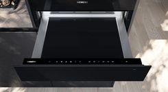 Zdjęcie Produkt z Outletu: 818 Outlet: Siemens Iq700 Szuflada Grzewcza Bi710C1B1 - Nekla