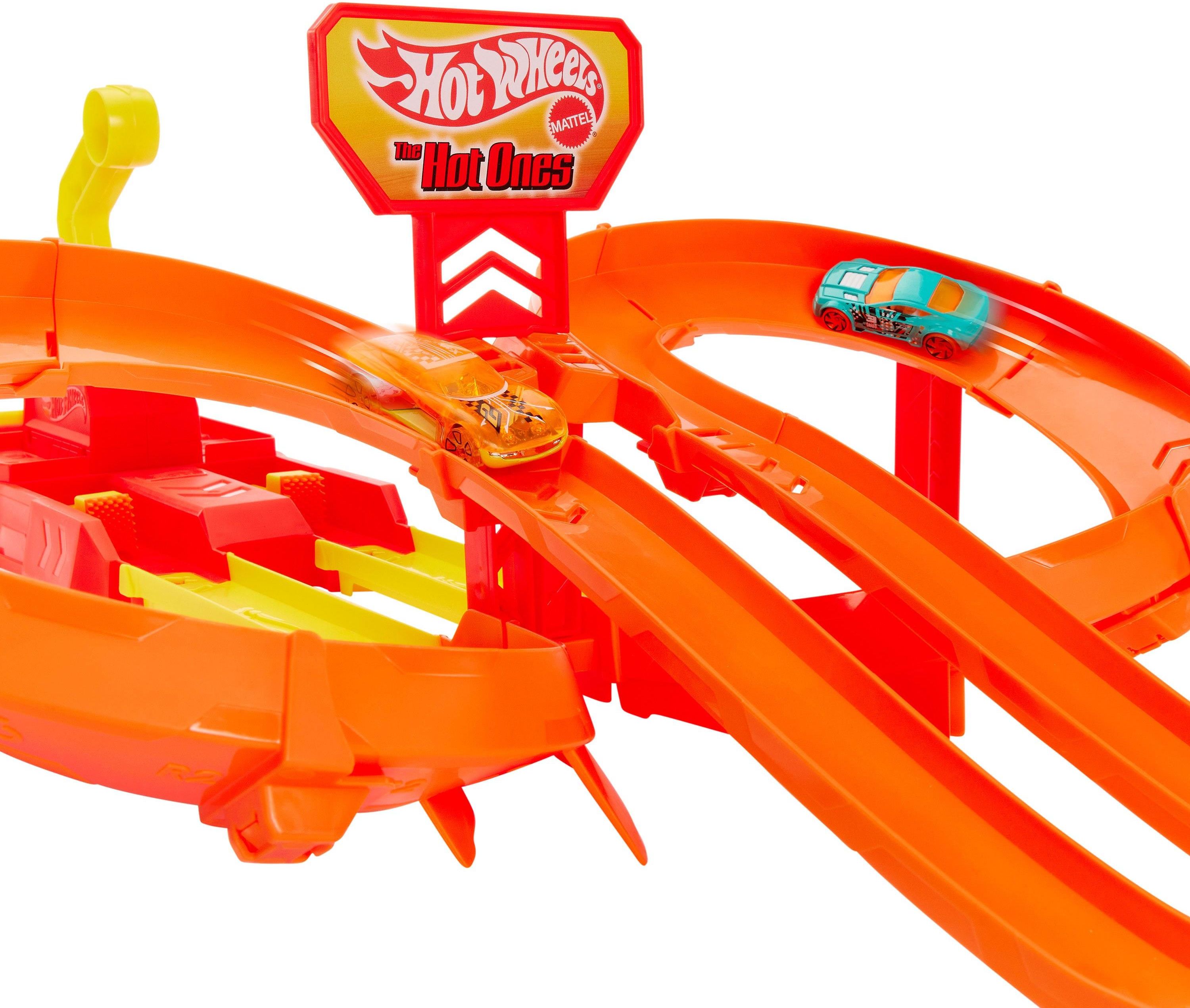 Hot Wheels The Hot Ones™ Rajdowa kraksa Tor wyścigowy Zestaw JFD11