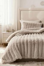 Zdjęcie Spod Igły I Nitki Koc 200X220 Wytłaczany Pluszowy Gruby Futrzak Włochacz Puszysty Brązowy Taupe Bunny (14365) - Orneta