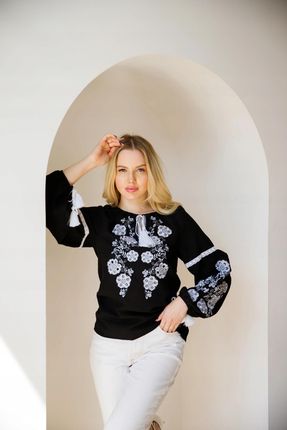 Koszula bluzka haftowana Słowiańska czarna r.M (biust 98 cm)