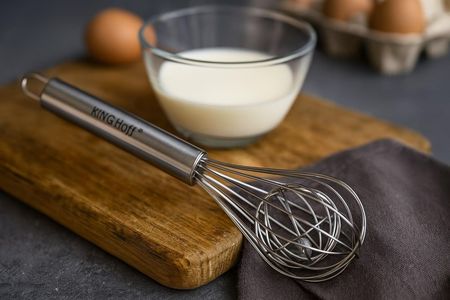 Trzepaczka kuchenna z kulką/miotełka stal 21 cm Kinghoff