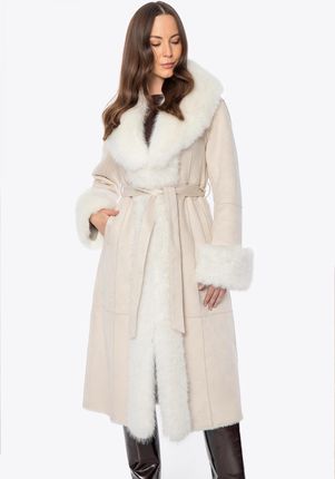 Płaszcz damski z obszyciem ze sztucznego futra kremowy