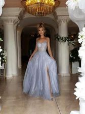 Zdjęcie Sukienka długa Emilly kolor popielato srebrny - Libiąż