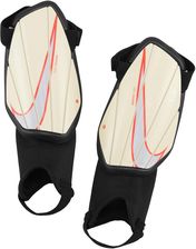 Zdjęcie Nike Ochraniacze Goleni Charge Unisex Biały - Bolków