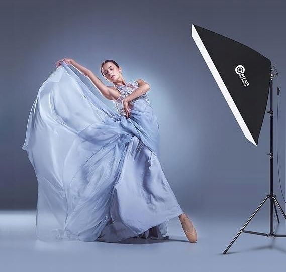 Kit Com 2 Softbox 50x70 Com Bocal Integrado Tripé