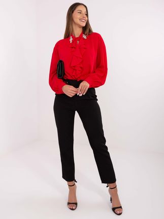 Czerwona wizytowa bluzka z ozdobnym kołnierzem