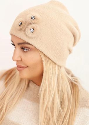 Czapka damska z ozdobnymi futrzanymi kwiatami elegancka camelowa