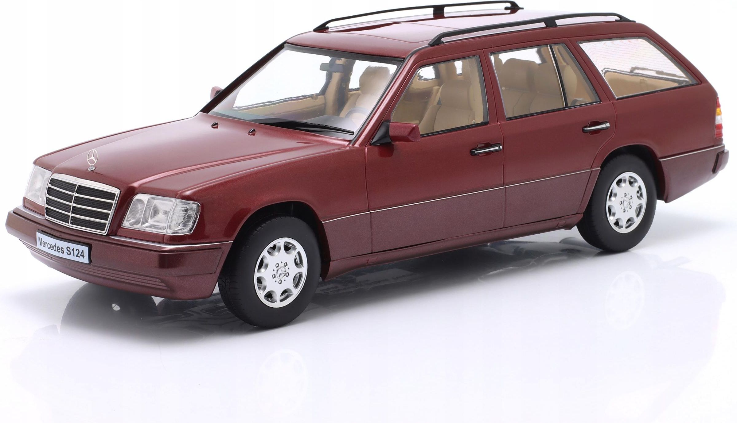 Mercedes E-Class T-Model (S124) Taxi Allemand 1995 – Triple9 1/18 (Neuf)