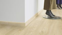 Zdjęcie Tarkett Listwa Przypodłogowa Pcv 1950x60x10 Oak Classical 26646131 - Koszalin