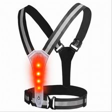 Zdjęcie Kamizelka LED odblaskowa – 360° widoczność – IPX6 – Szara - Błaszki