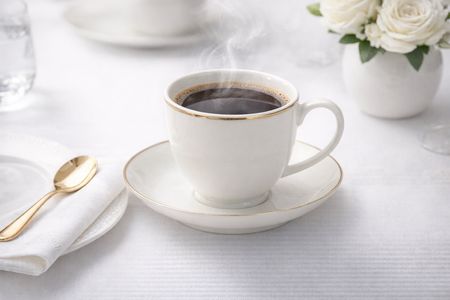 Altom Design Bella Filiżanka ze spodkiem porcelanowa 370 ml Złota Linia (5903988663890)
