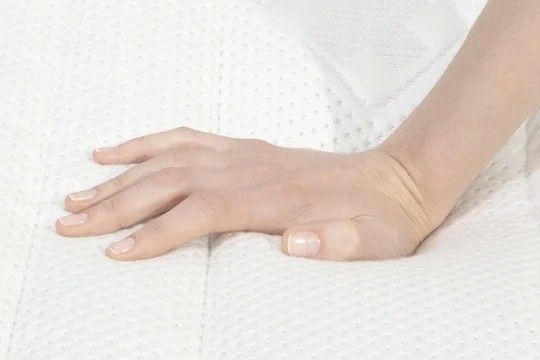 Materac Materac Black Red White Iron Spring 180x200 H2/H3 - Materace H2 ...