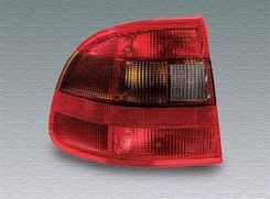 Lampa tylna Klosz Lampy Tylnej Mercedes 406 613, 77 85O Lampa tylna Klosz Lampy Tylnej Mercedes 406 613, 77 85O