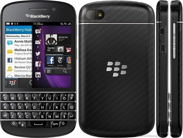 blackberry q10 cena