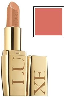 Avon Luxe Lipstick szminka nawilżająca odcień Silky Apricot 3,6 g
