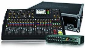 фото Микшерный пульт Behringer X32 1