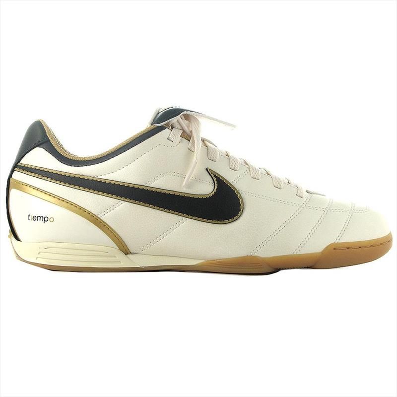 nike tiempo natural
