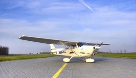 Lot widokowy samolotem - Poznań - Cessna 172 - 60 minut