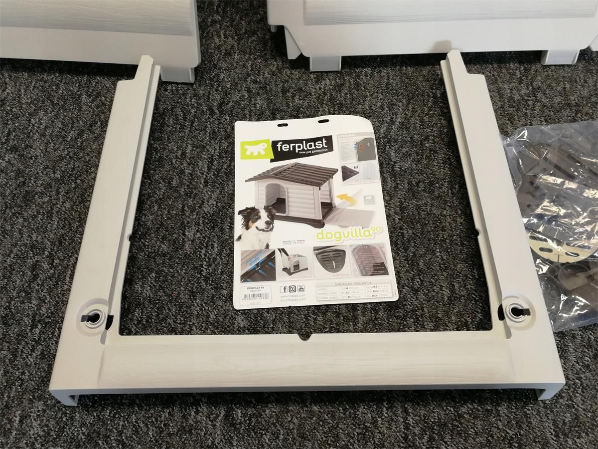 Buda z tworzywa sztucznego Ferplast Dogvilla 88x72x65cm - zdjęcie 1 Buda z tworzywa sztucznego Ferplast Dogvilla 88x72x65cm