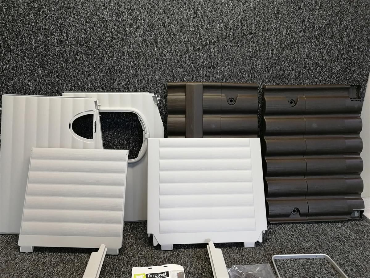 Buda z tworzywa sztucznego Ferplast Dogvilla 88x72x65cm - zdjęcie 3 Buda z tworzywa sztucznego Ferplast Dogvilla 88x72x65cm