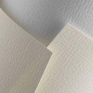 Galeria Papieru Karton ozdobny A4 Standard Czerpany biały 