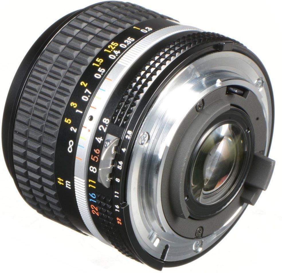 Obiektyw do aparatu Nikon NIKKOR 24mm f/2.8 - Ceny i opinie na