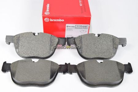 Klocki hamulcowe - komplet BREMBO P 06 049