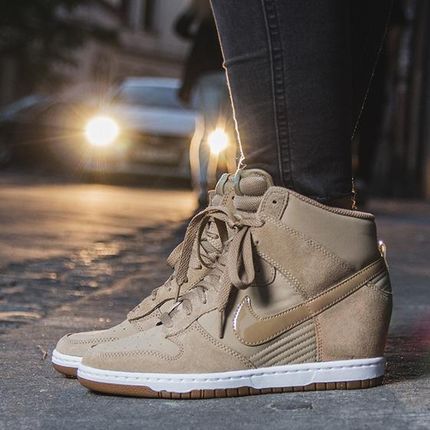 nike 644877 200