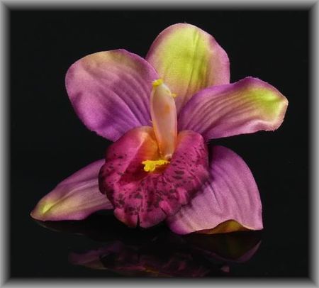 W3 Storczyk Cymbidium - główka Purple/Green sztuczne kwiaty - główka w pąku