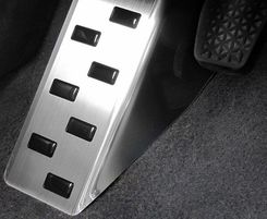 Zdjęcie KIA VENGA od 2009 Podstopnica (stal) - Niemcza