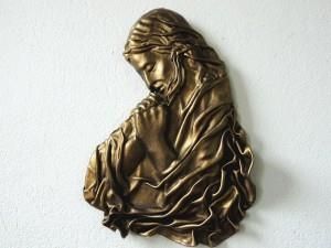 Art Deco Jezus Modlący Się - Rzeźba W Skórze (JM-1)