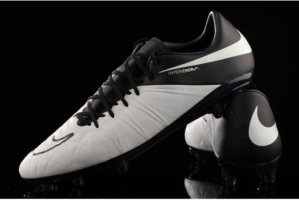 nike hypervenom phinish leather