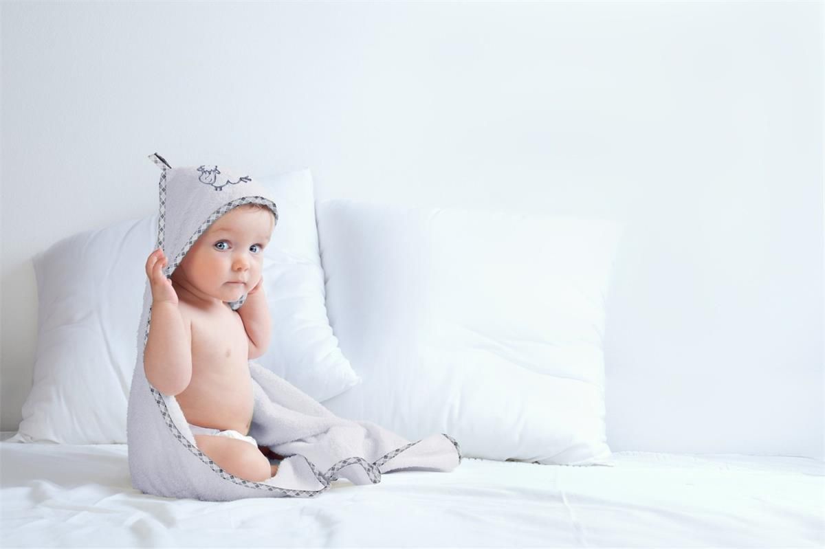 Bocioland Okrycie kąpielowe niebieskie 1 szt. - zdjęcie 1 Bocioland Okrycie kąpielowe niebieskie 1 szt.