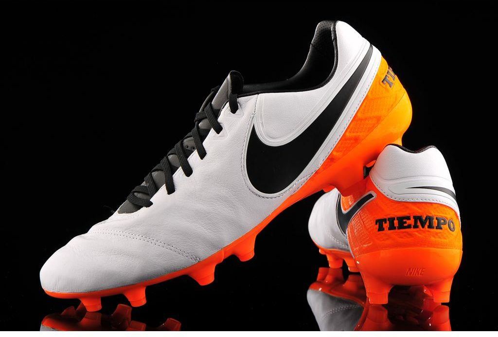 nike tiempo legacy 2