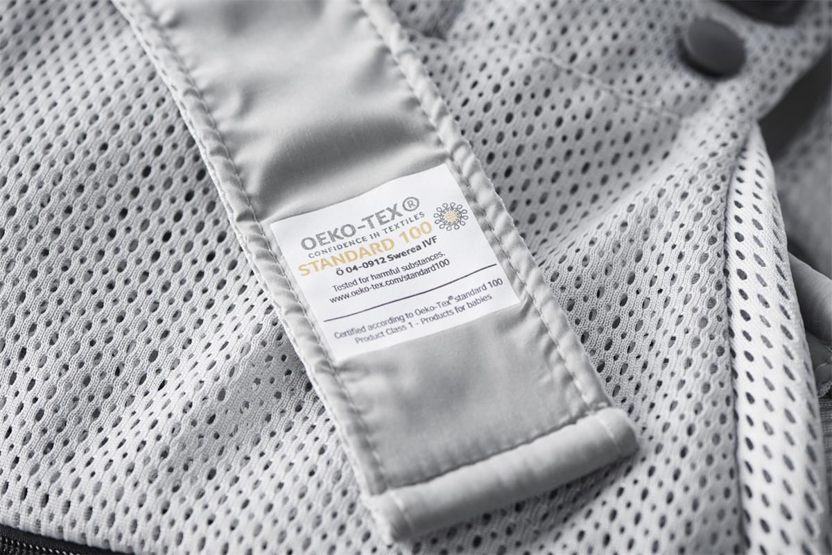 BabyBjorn Nosidełko One Air Srebrny - zdjęcie 4 BabyBjorn Nosidełko One Air Srebrny