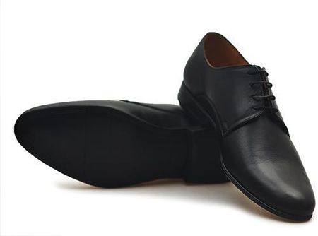 Pantofle Pan 952 Czarne licowe